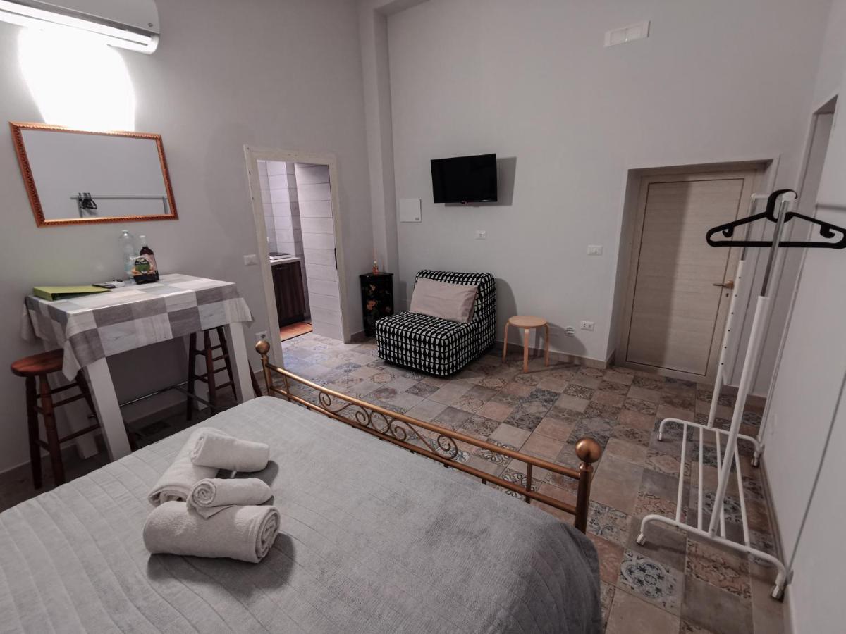 Whiteflower Apartments باري المظهر الخارجي الصورة