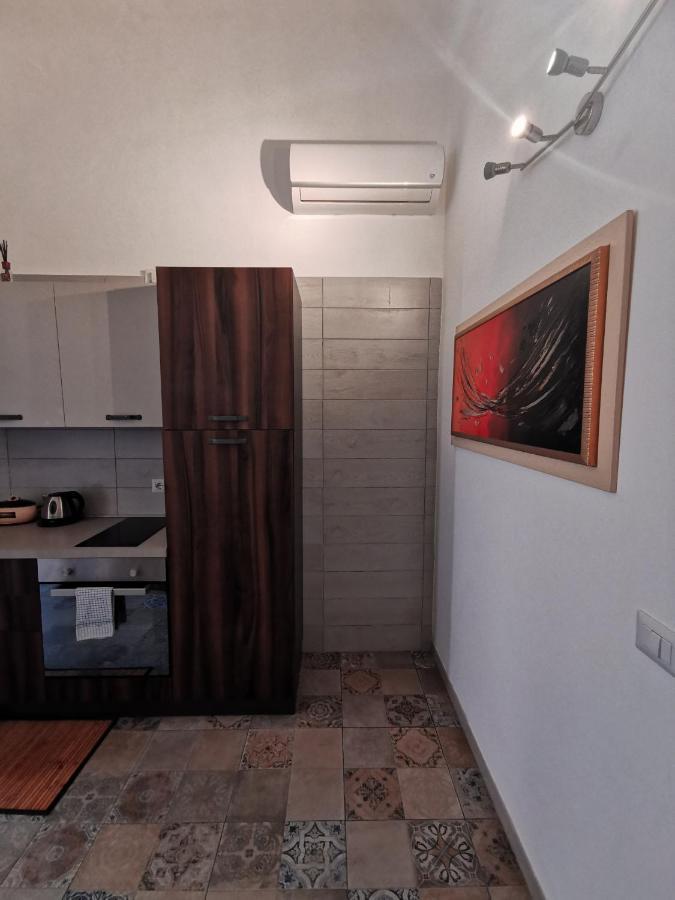 Whiteflower Apartments باري المظهر الخارجي الصورة