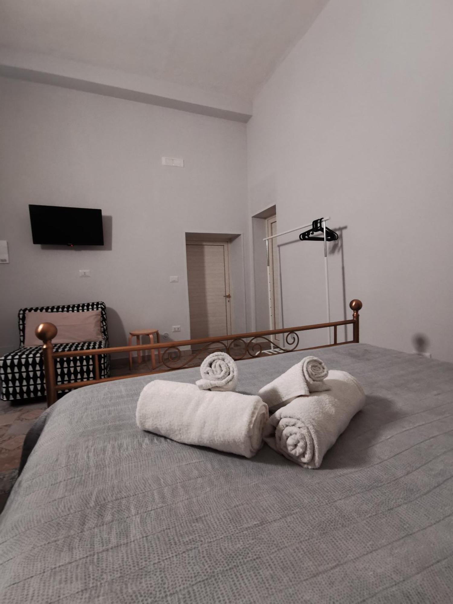 Whiteflower Apartments باري الغرفة الصورة