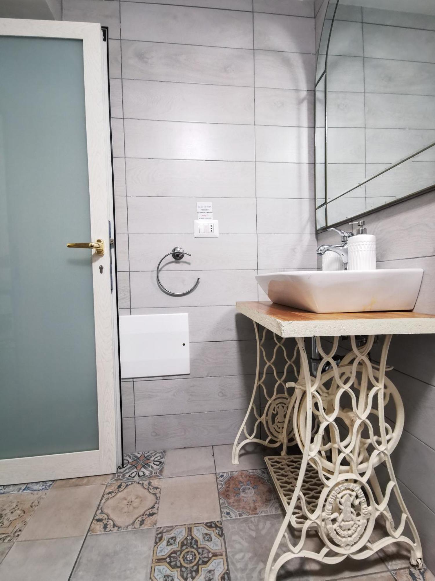 Whiteflower Apartments باري الغرفة الصورة