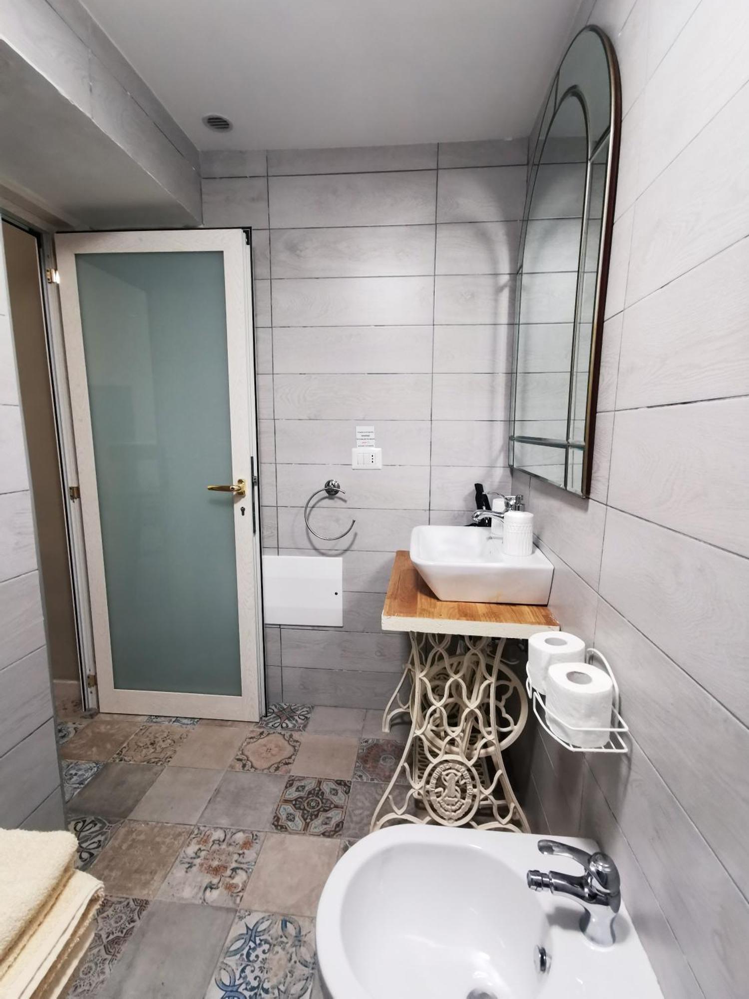 Whiteflower Apartments باري الغرفة الصورة